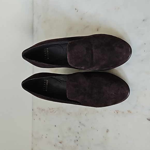 STUART WEITZMAN - silky soft rich chocolate brown suede wedge loafers - Picture 3 of 9